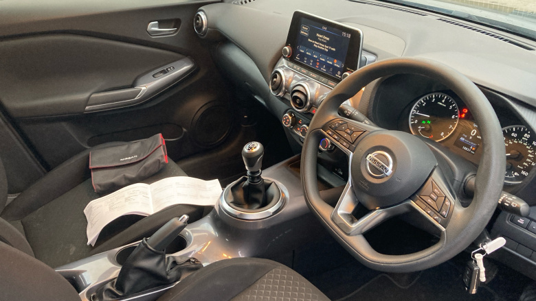 Nissan Juke 1.0 DiG-T 114 Acenta 5dr Petrol Hatchback